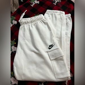Women’s Nike sweatpants, medium color, white